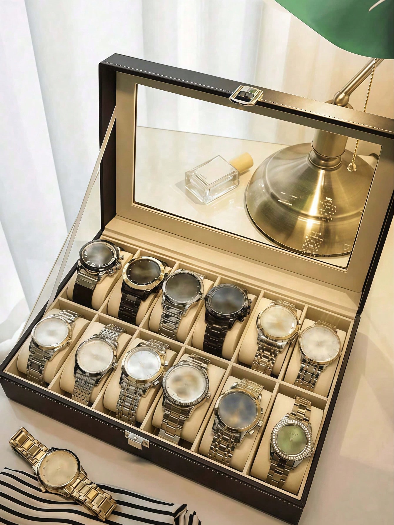 ロック付きレザー時計ボックス、大容量時計ディスプレイケース、 - Women Accessories Box のレビューと価格