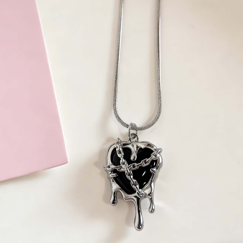 新しいパンクゴシックレッドブラック溶岩ハートペンダントネック - Women'S Emo Accessories のレビューと価格