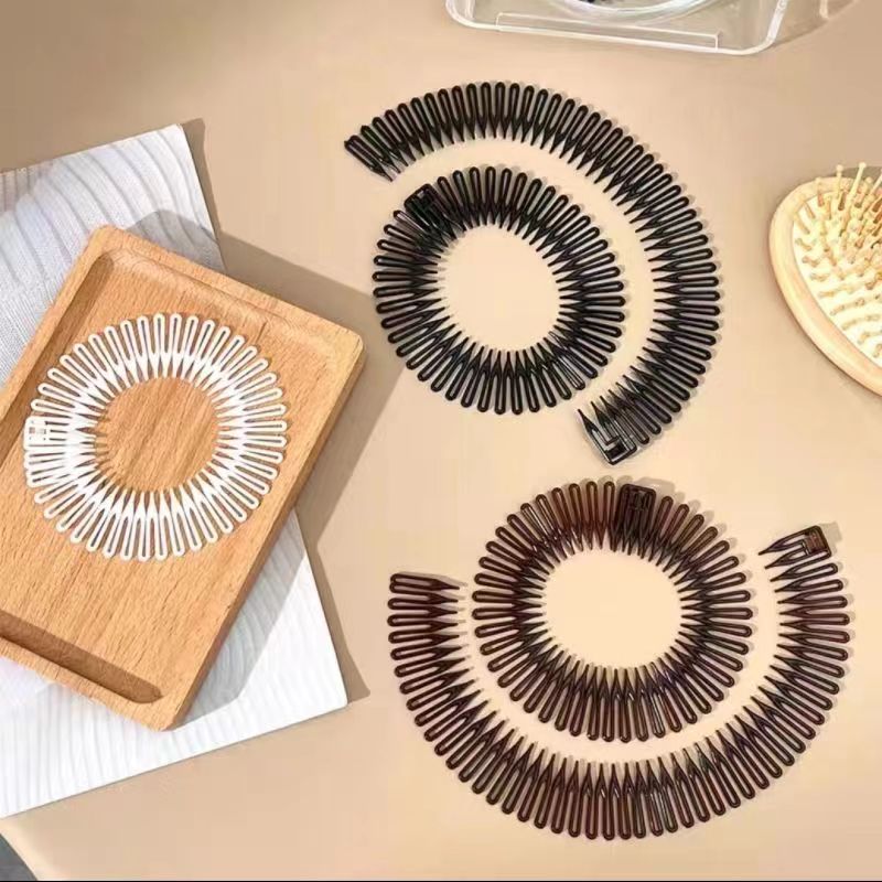 女性用の柔軟なプラスチックコーム,女の子用のヘアアクセサリー - Women Accessories Wholesale China のレビューと価格