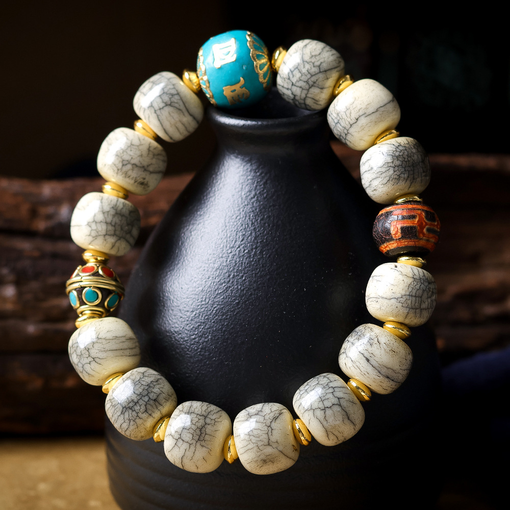 ひび割れたヤクの骨のバレルビーズブレスレット、ネパールスタイ - Women Accessories Nepal のレビューと価格